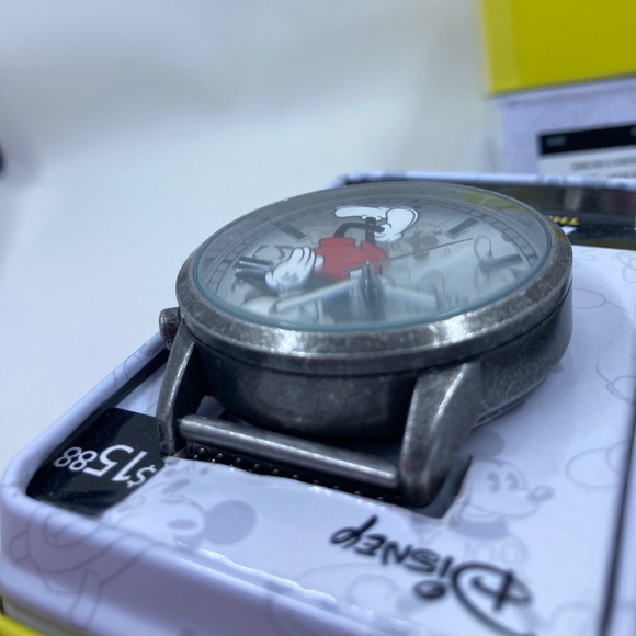 Disney Lot of 2 Mickey Mouse Watches 90th Anniversary 2018 New in Box - Picture 5 of 12